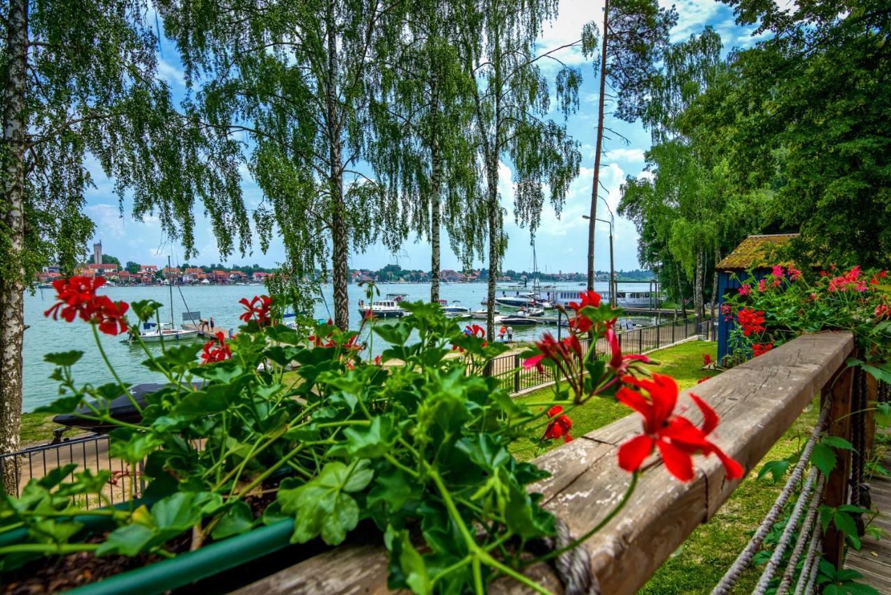 Вилла Enklawa Mikolajki Экстерьер фото